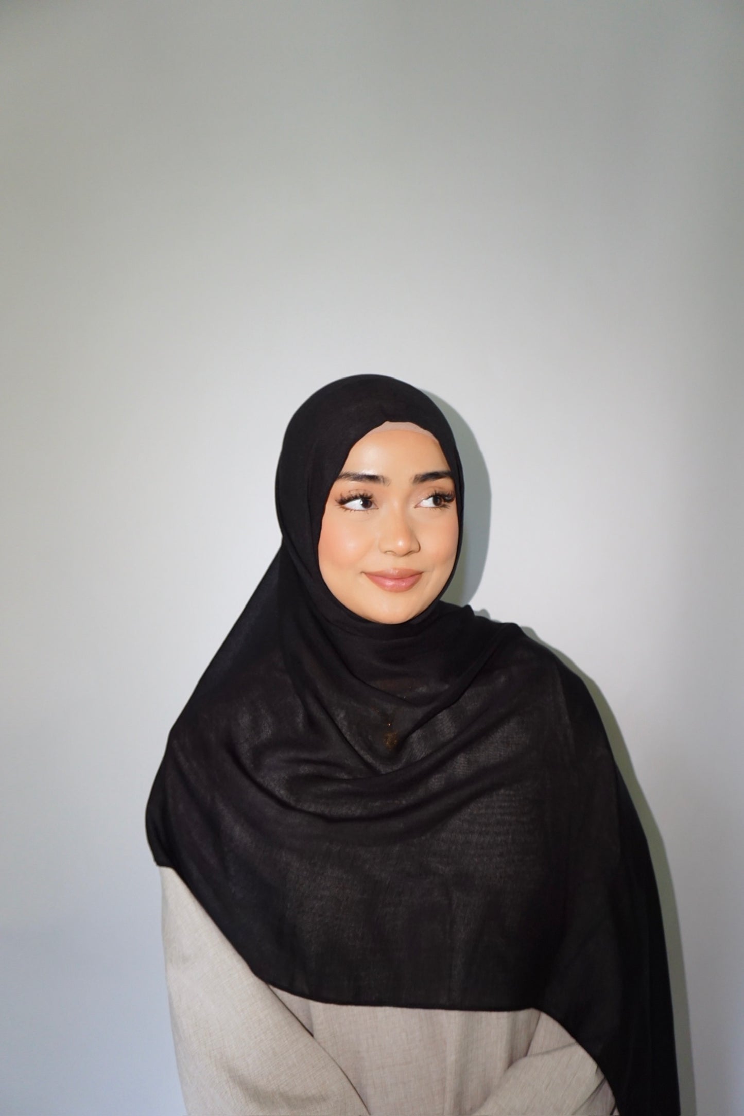 Premium Black Modal